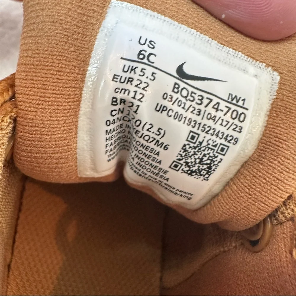 Baby Nike Brown Boots